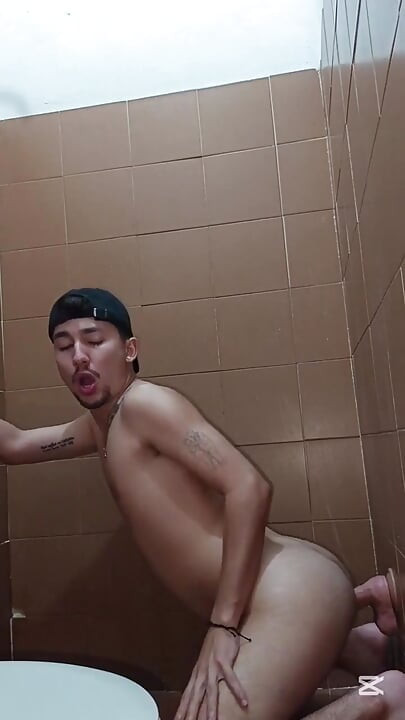 Sitting on the Dildo Until Orgasm Without Using Hands