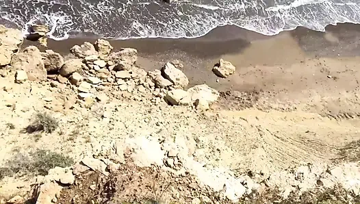 Daniella Margot hat echten orgasmus mit meerblick