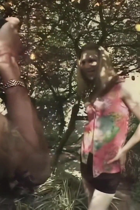 I Get Naked so You Can See Me