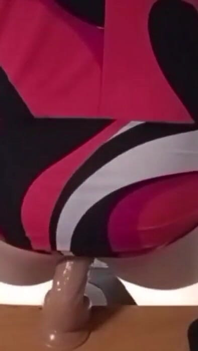 Must-see moment from "Yasmina's beautiful ass"