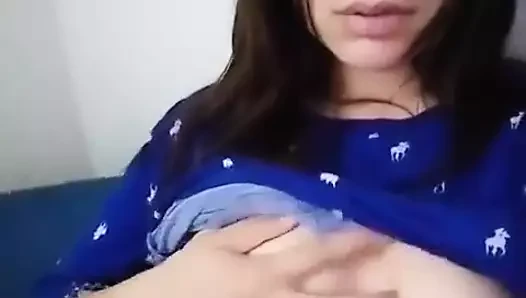 Meine betrügende stiefschwester filmt mich, während ich sie fickte