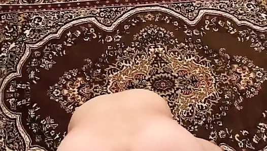 Hamile kadın sert bir yarağa biniyor