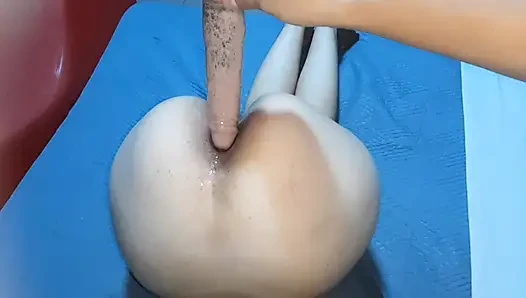 Yola Yolandy muazzam anal sikişiyor