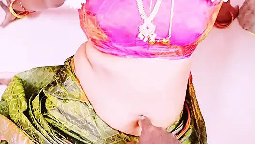 Домохозяйка дези со Свамиджи трахается. Телугу грязные разговоры.