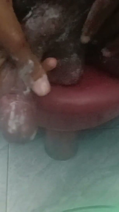 Mastrubation and cum big indian dick | Clip 1