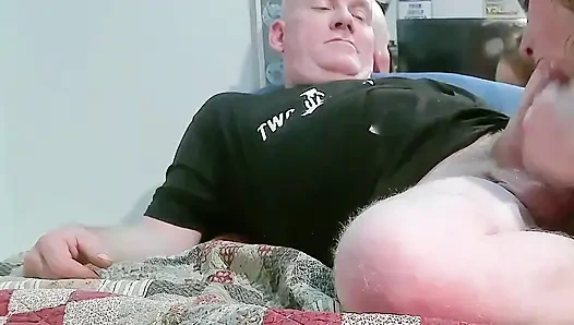 Girth brooks dientot habis-habisan sama zoey portland