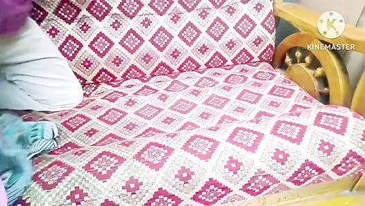 Adik ipar sange menggoda abang iparnya untuk muasin dia