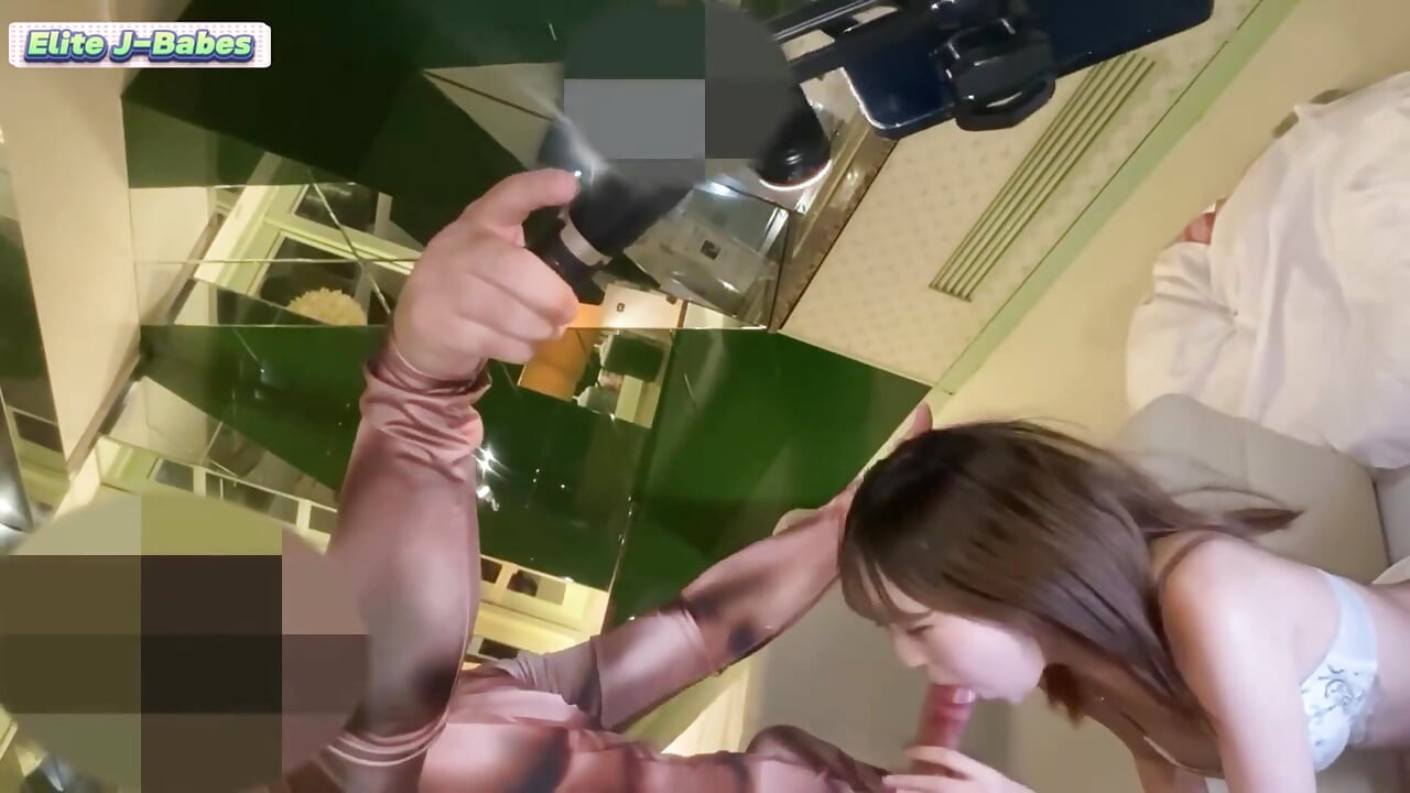 小さなビジュアルビューティー 激しい舌キス 絶え間ないキス キス狂騒 クローズ