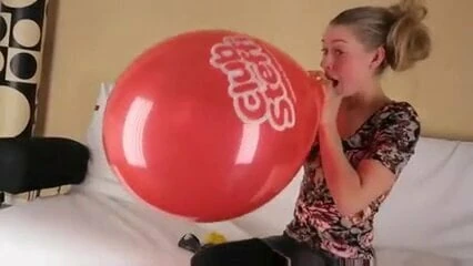 Nettes Ballonmädchen