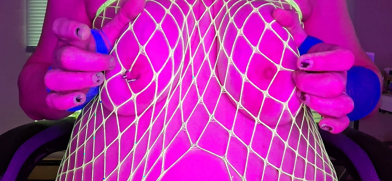 Trans Fatty Titty Tugger