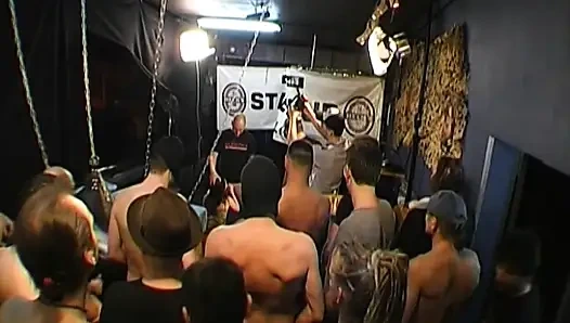 Ggg - pesta gangbang live - adina dientot sama banyak pria sampai dicrot di muka