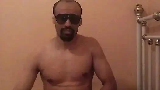 Gizem onu bu kadar cezbedici kılarken her şeyin bir anda ortaya konulmaması gerekir