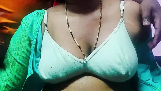 Desi mohini aunty hot sex with plumber