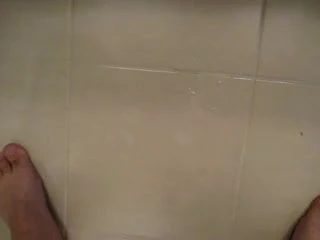Маленький азиатский член кончает