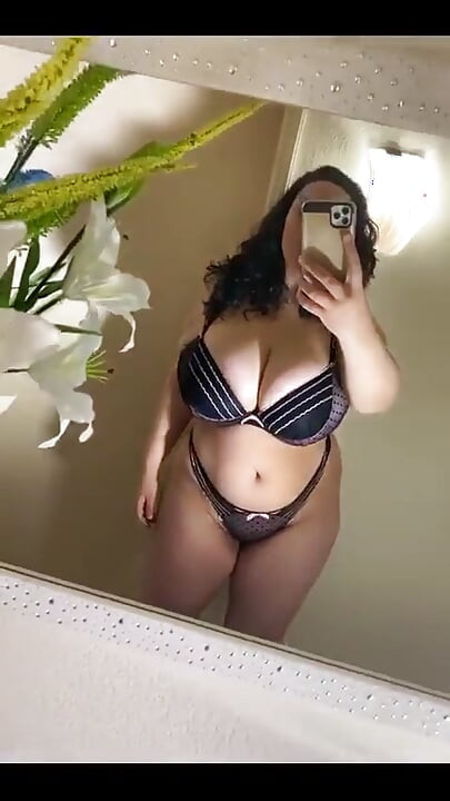 Bugünün iç çamaşırı seti böyle görünüyor...