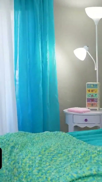 Polusestre Lola i Serena vole maltretirati i slobodno koristiti svoje polubraće Berryja i Jimmyja cijeli dan | Isječak 1