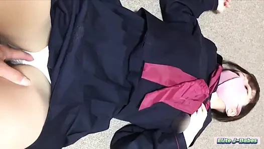 Yetişkin kız arkadaş derine alınıyor, kontrolünü hızlı kaybediyor, ham ısı zirveleri, derin dölleme bitirişi!