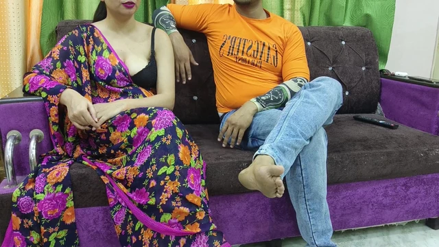 Damaad ji meri gaand maar lo, Please fuck me in the ass, first time anal sex by indian saas, real homemade sex video