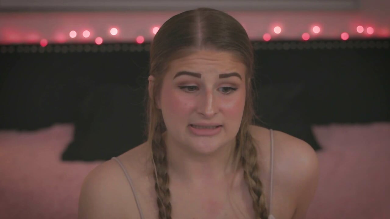 A noite antes do nosso casamento, confesso que sou uma vadia total para qualquer um usar