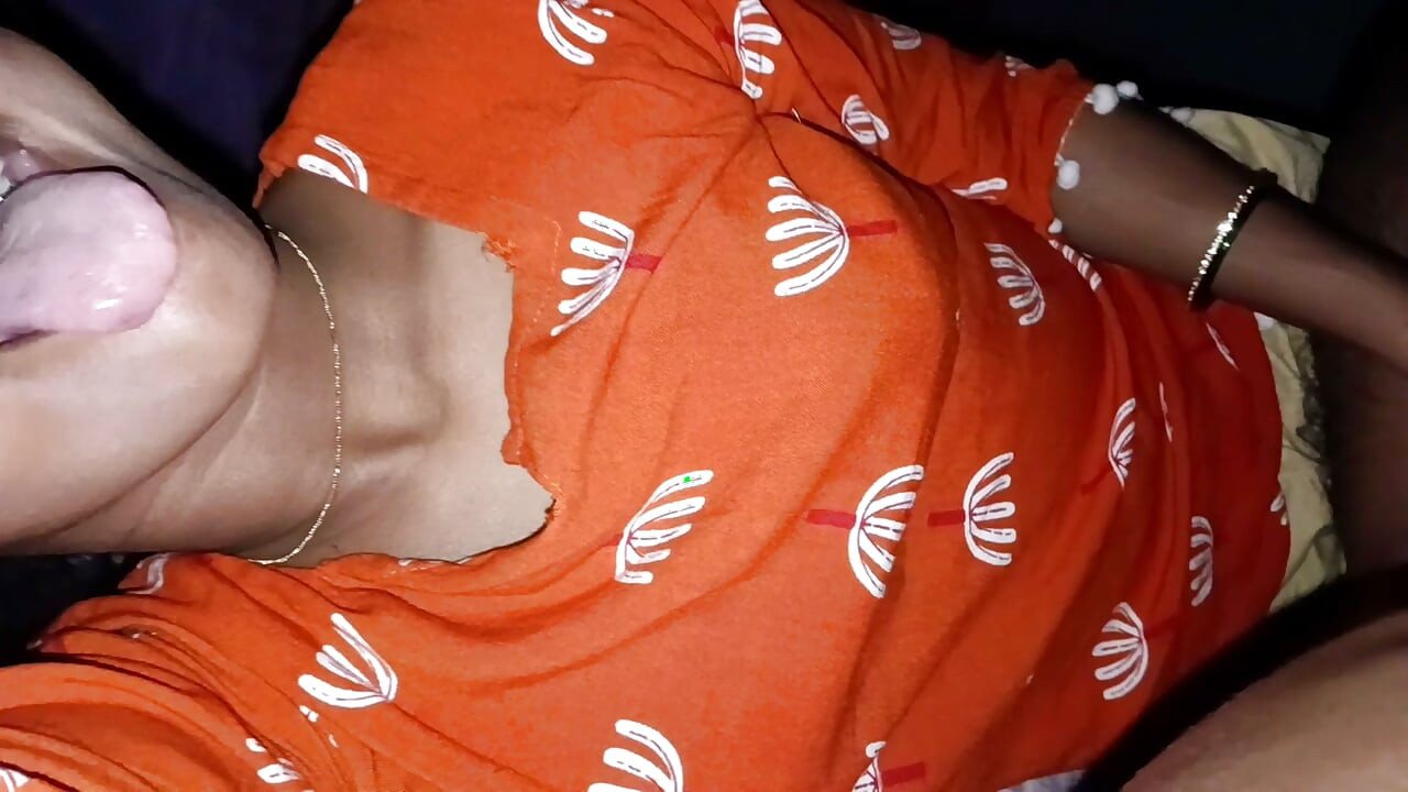 Piyasi Bhabhi Sudipta Devar ka Land Chuske Pani Nikal ke Pee Liya