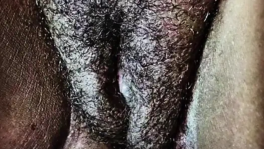 Anyone to stretch my hole?