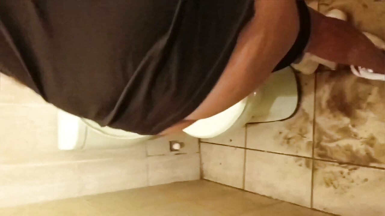Young Fetishist Gets Fucked After the Party. I Even Make Her Pee on My Cock (homemade Video).