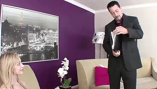 Charley monroe nontonin ayah tirinya dicrot di memek muncratnya