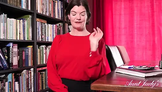 AuntJudys - 44yo full-bush teacher Ms Jenny