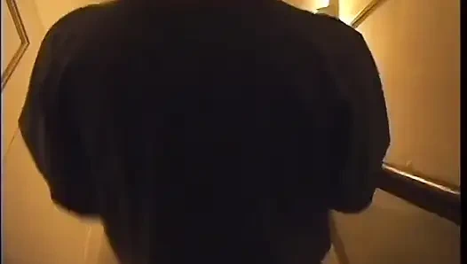 Brenda black si pasien suaka cantik rambut gelap dientot sama penjaganya yang lagi sange berat