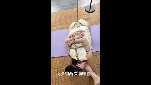 Тренировка мечты стоя на коленях + оргазм, часть 3