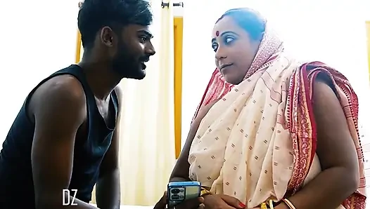 Ibu tiri mergokin tangan merah dan dientot gaya desi