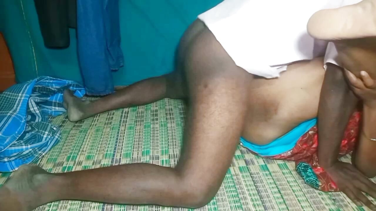 Bhabhi din satul indian futută în partea 2