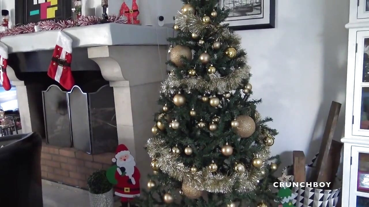 latino dude fucked outdoor by his friend