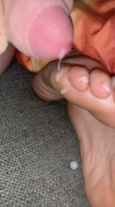 Girls feet After 2 days Shopping tour