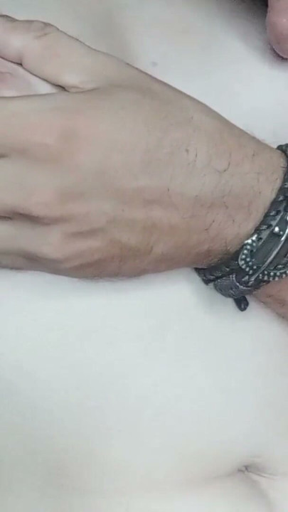 Göğüslerimle oynamaktan zevk alıyorum | Bölüm 2
