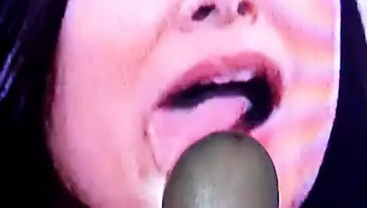 Miranda cosgrove eğdi
