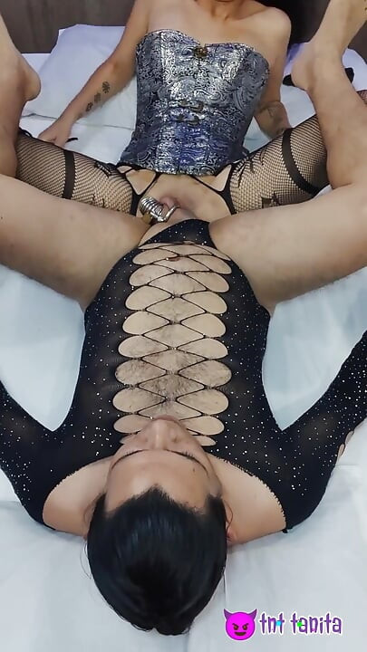 Sticking to Husband Sissy Full Video We Play with Long Dildo