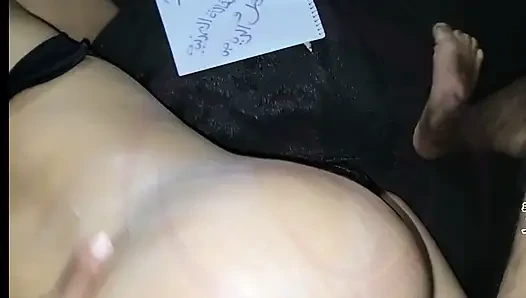 Petualangan hot saudi sama tetangga pantat montok yang aduhai