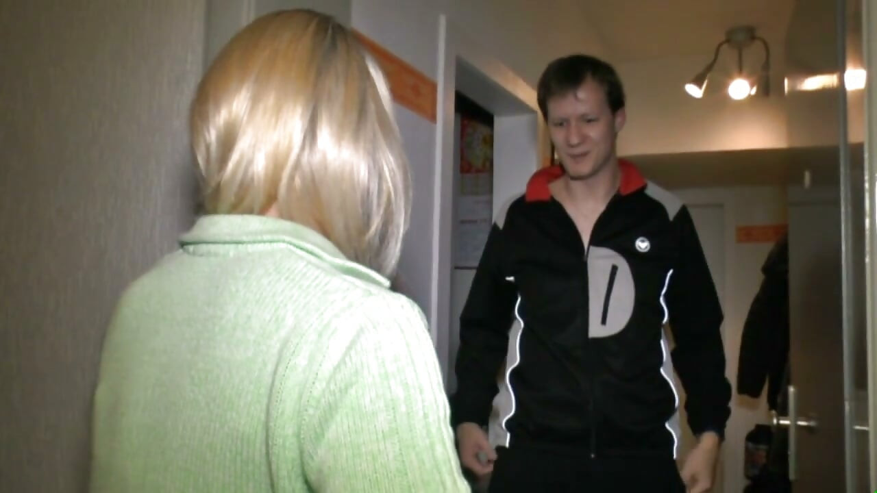 The fucking apartment building - Scene #03