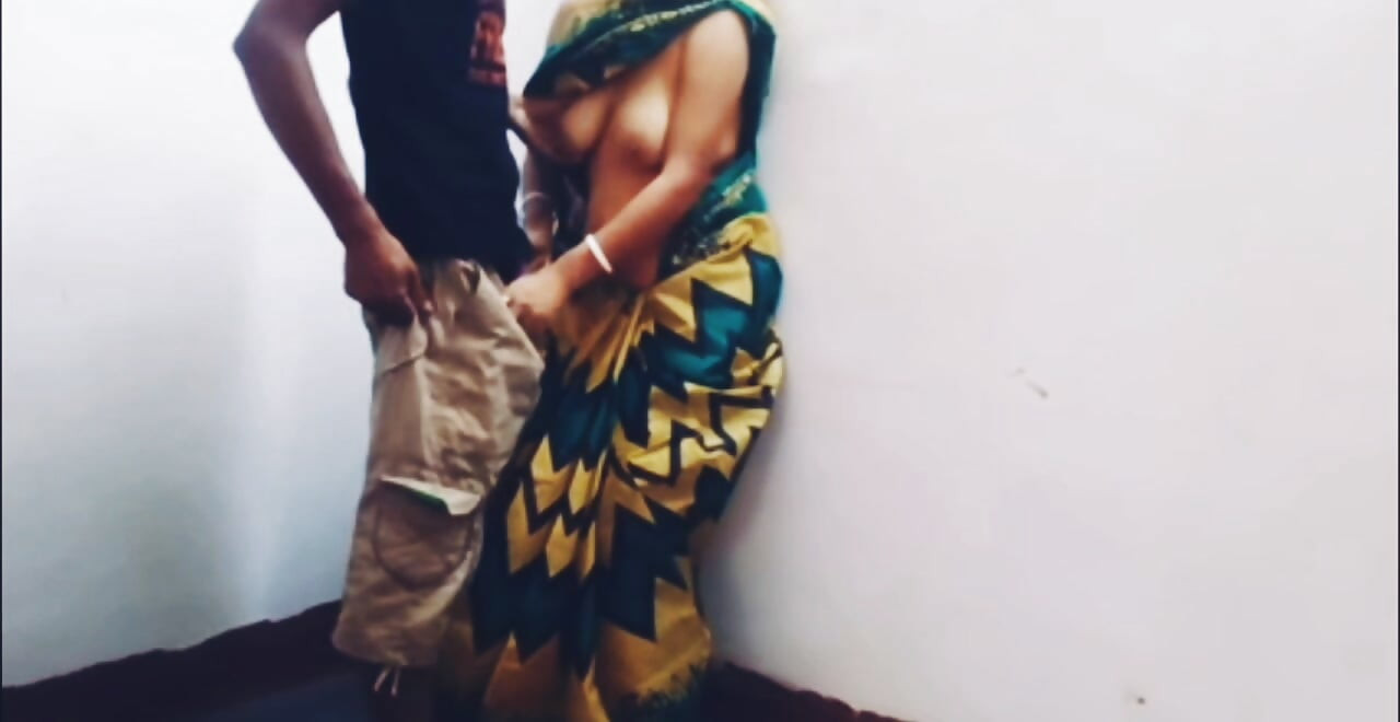 Busty desi hot bhabi Plays with the devar While Husband's Away.