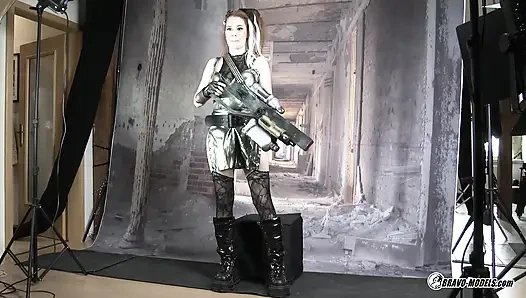 Kaira Love - 437 - Фотосессия за кулисами