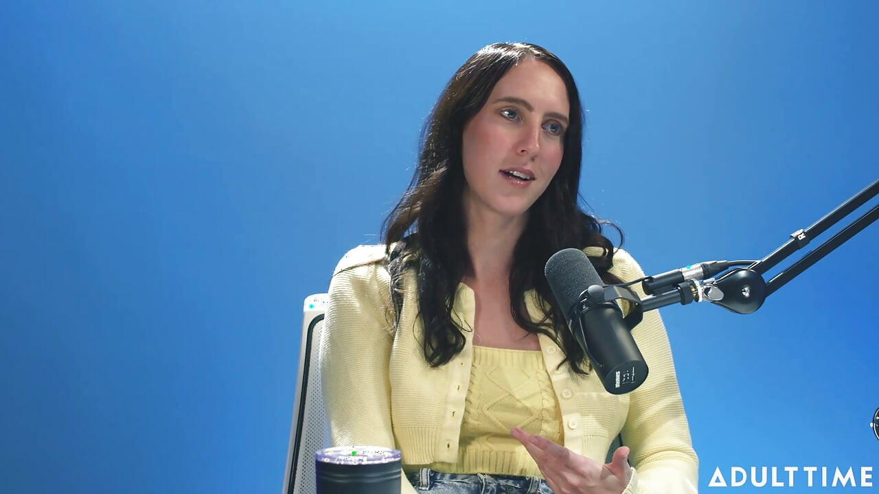 Cadence Lux: Authentic Orgasms & Self-advocacy
