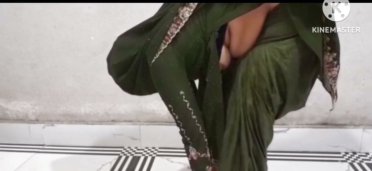First time fucked a muslim bhabhi in hotel