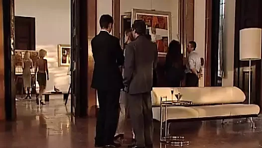 L Onorevole Sc 2 ateşli sapık orta yaşlı seksi kadın