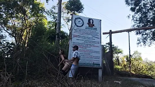 Female Ride-share Driver Stopped Her Car Outdoors to Have Sex with a Passenger!