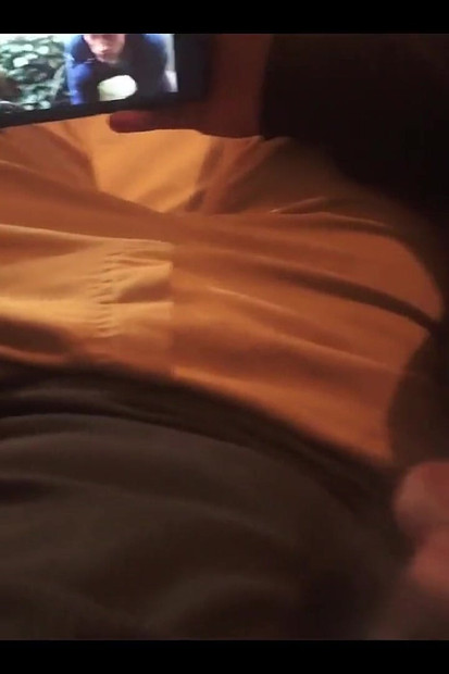 Watching Netflix with My Stepsister but I Couldn't Help but Put My Penis in Her Mouth, They Almost Discovered Us!!