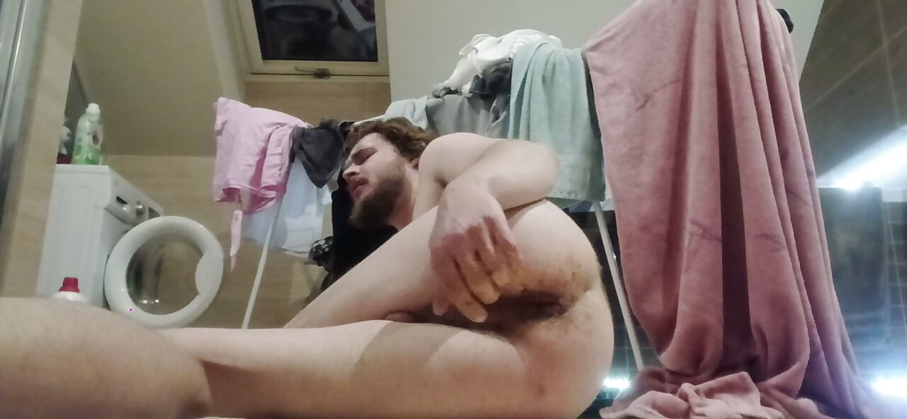 Perseeni on kyllästynyt kuten minä