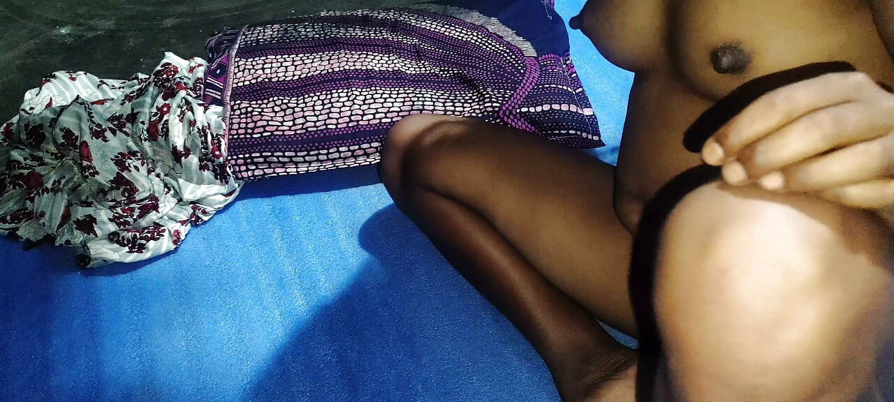 Desi Village Girl Tight Pussy First Time Sex