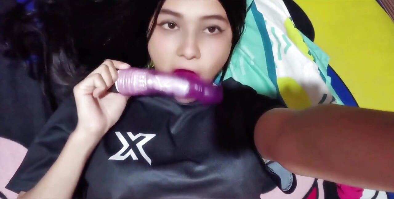 Rekaman seks asli tetanggaku suka berbagi istrinya