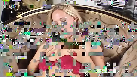 Istri lagi sendirian di rumah: istri #239